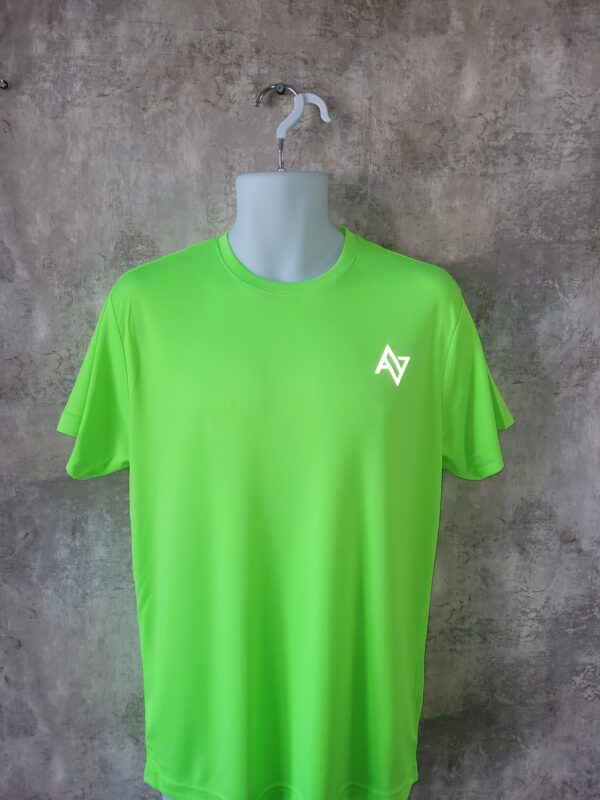 AV Mens Trek T-shirts