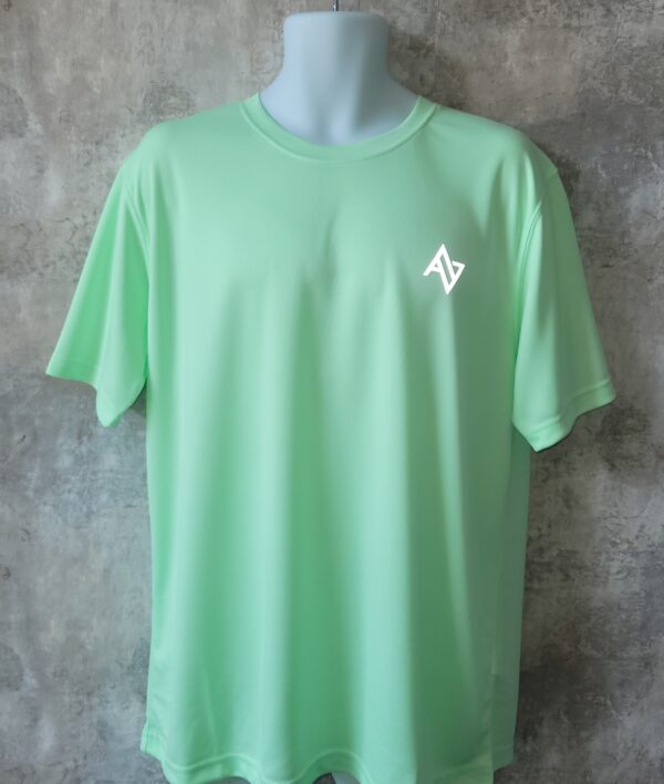 AV  Mens Aztec T-Shirt - Image 4