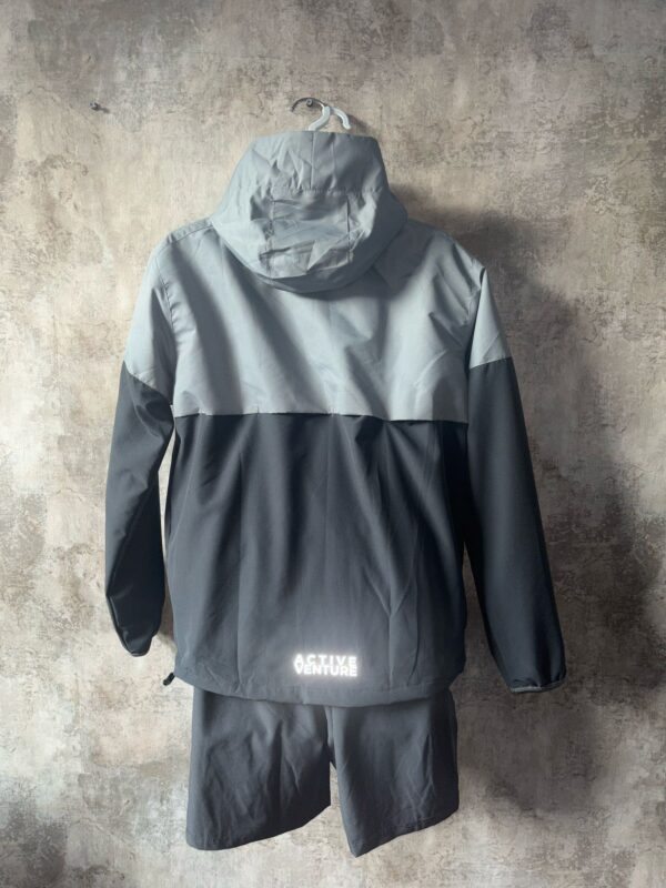AV Mens Azore Windbreaker - Image 2